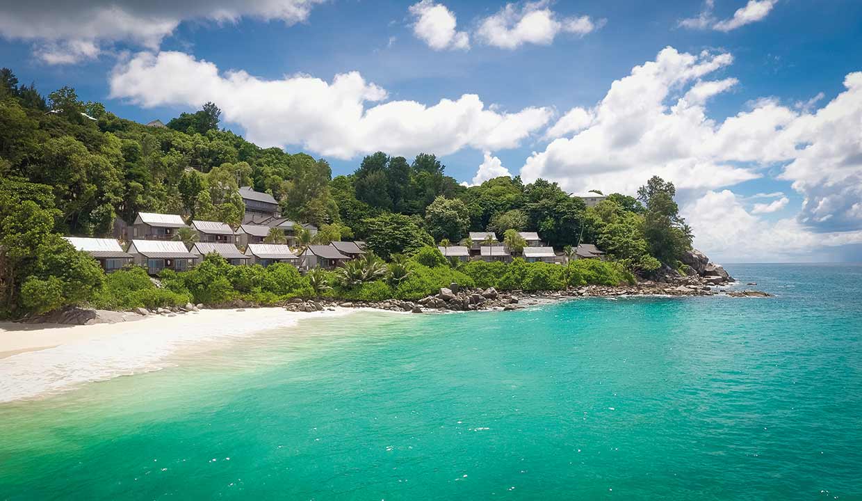 Seychelles_CaranaBeach_top