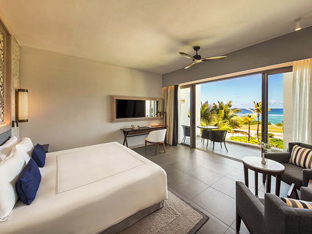 Constance Le Chaland 2026 Accommodation Deluxe Ocean View Room 01 Gallery